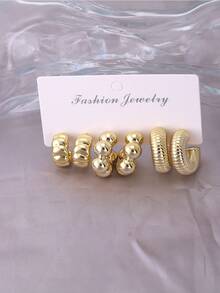 Conjunto de pendientes de moda exagerados de estilo europeo y americano para mujeres, pendientes en forma de C retorcidos y lisos