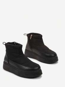 Stivali da neve imbottiti e corti con suola platform - nero - Visualizzare 4