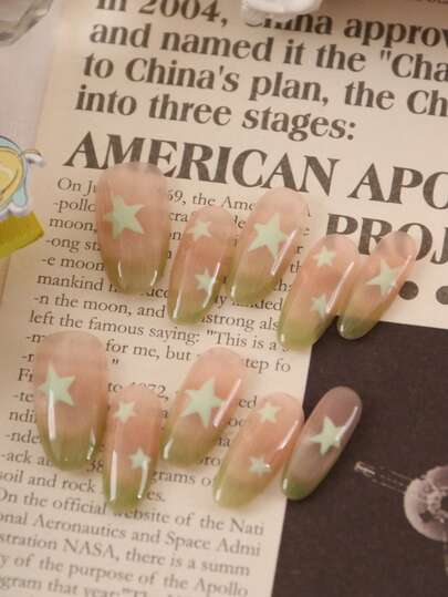 XEERCOOU 10 Peças Unhas Postiças Verdes com Estrela no Estilo Francês, Olho de Gato em Resina, Flores Azuis, Rosas e Verdes, Adequadas para Uso Diário no Escritório, Kit de Unhas Artificiais Inclui 1 Folha de Adesivos e 1 Lixa Pequena