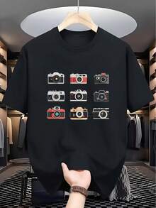 Camiseta de Hombre con Estampado de Cámara Vintage - Suave y Cómoda Camiseta Casual de Verano con Detalle de Punto Acanalado, Ajuste Regular, Cuello Redondo, Negra, Perfecta para Adultos, Ropa Casual de Verano| Impresión de cámara retro| Tela suave, camiseta - Negro - Ver 2