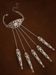 1pc Gothic Style Ghost Nail Chain Finger Bracelet, Punk Cone Nail Finger Ring Cosplay Accessory - Silver - View 5