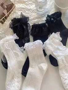 5/6 Pairs Random Women Bow, Ruffle, Floral Lace Thin White/Black Mid-Calf Socks, Soft Comfortable Minimalist Lace Socks, Suitable For Daily And Outdoor Wear Christmas Gift - Black and White - View 1
