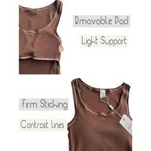 Camiseta de mujer de costilla con acolchado, top de entrenamiento de cuello cuadrado, top corto ajustado, camiseta básica de tirantes - Cacao - Ver 7