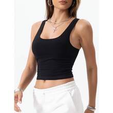 Camiseta de mujer de costilla con acolchado, top de entrenamiento de cuello cuadrado, top corto ajustado, camiseta básica de tirantes - Negro sólido - Ver 5