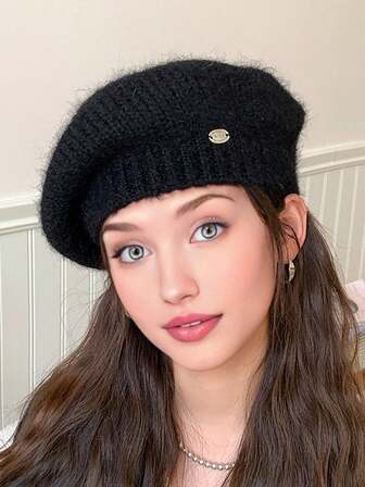 1pc Women's Korean Style Autumn/Winter New Solid Color Versatile Knitted Beanie Hat, Metal Logo, Beret Style, Suitable For Outdoor, Walking, Shopping, Daily Wear