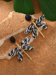 1 Pair Black Dragonfly Earrings Beach Holiday Style