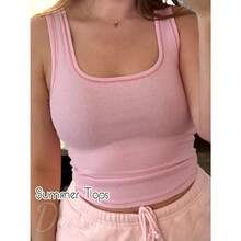 Camiseta de mujer de costilla con acolchado, top de entrenamiento de cuello cuadrado, top corto ajustado, camiseta básica de tirantes - Flor rosa - Ver 7