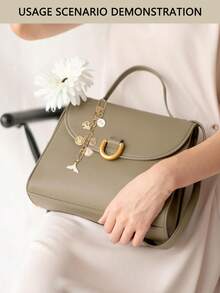 26-208 件钥匙扣制作套件，DIY 吊坠套装包括随机吊坠、钥匙扣夹、钥匙圈、延长链、跳环、DIY 工艺用品