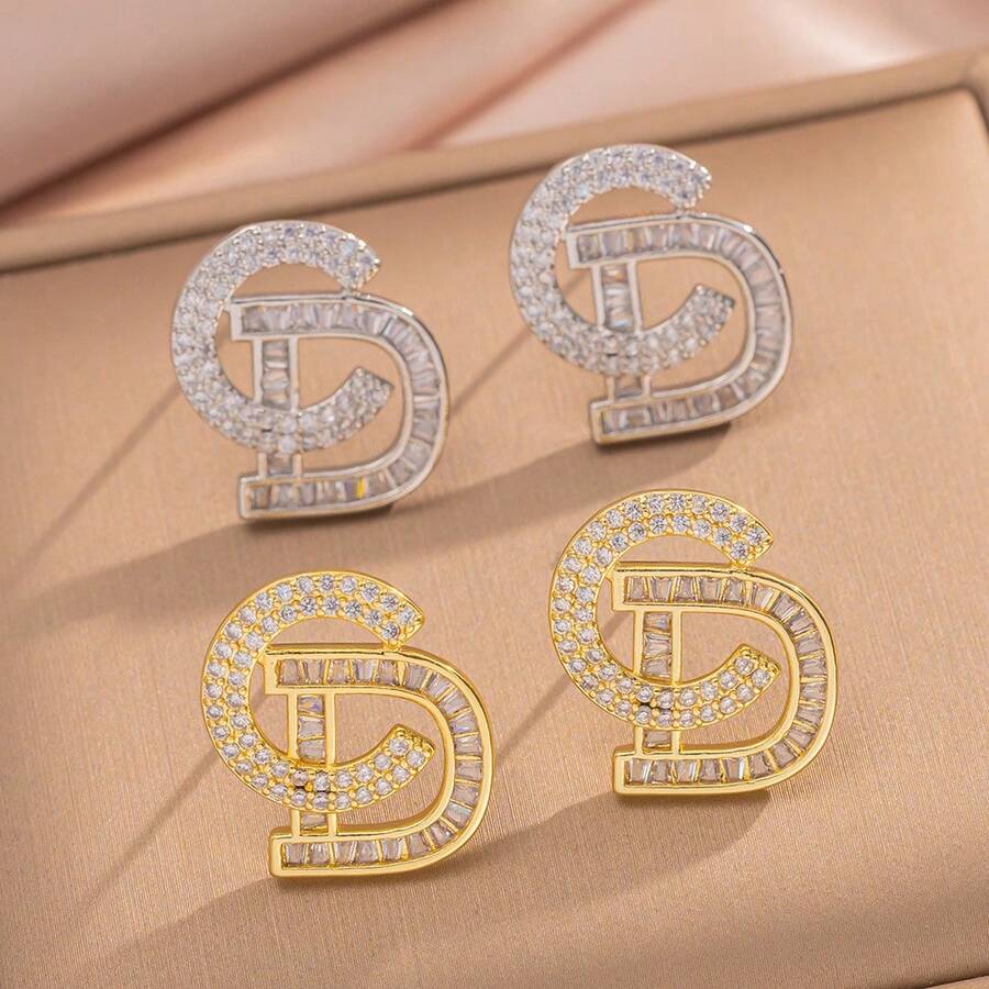2pcs/Set 2025 New Minimalist CD Letter Luxury Sparkling Stud Earrings, Versatile & Elegant Earrings - Letter CD Earrings - View 1