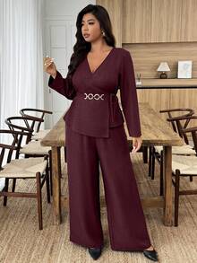 2pcs Plus Size Urban Chic V-Neck Metal Buckle Decor Long Sleeve Set, Solid Color, Palace Style, Suitable For Spring/Summer, Valentine's Day, Elegant Lady, Summer Holiday, Wedding & Events, Outing, Vacation, Beach, Spring Break - Red - View 3