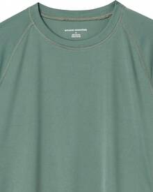 Essentials - Camiseta de natación de manga corta y secado rápido UPF 50 para hombre - Verde militar - Ver 6