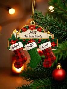 Décoration de Noël personnalisée de bas de Noël de famille avec 2 à 8 noms personnalisés. Décoration festive de vacances 2025, cadeau souvenir pour les parents, grands-parents, amis. Parfait pour le sapin de Noël, la décoration de la maison, ornement personnalisé pour les rassemblements en famille - Multicolore - Voir 10