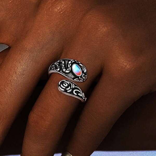 S925 Sterling Silver Moonstone Spoon Ring, Low Allergy Nickel-Free, Adjustable Snake Thumb Ring, Vintage Floral Engraved, Lucky Ring, Faith Ring, Mother's Love Ring, Retro Style, Daily, Party, Holiday Gift, Valentine's Day, Halloween, Easter, Comes With Gift Box