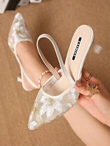 新款中国风白色高跟穆勒鞋，尖头蕾丝刺绣套脚凉鞋，猫跟鞋 - 米色 - 查看 1