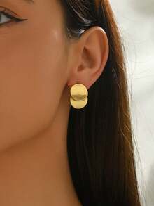 1 Pair Layered Round Hoop Earrings, Elegant Gold-Tone With Refined Textured Surface, Chic And Stylish Accessory - Yellow Gold - View 2