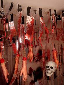 12件套万圣节派对装饰血腥横幅，万圣节花环横幅，恐怖花环装饰，逼真的红白血迹飞溅设计，配有黑色手柄的刀、锯、剪刀和匕首，非常适合恐怖电影主题生日派对 - 彩色 - 查看 7