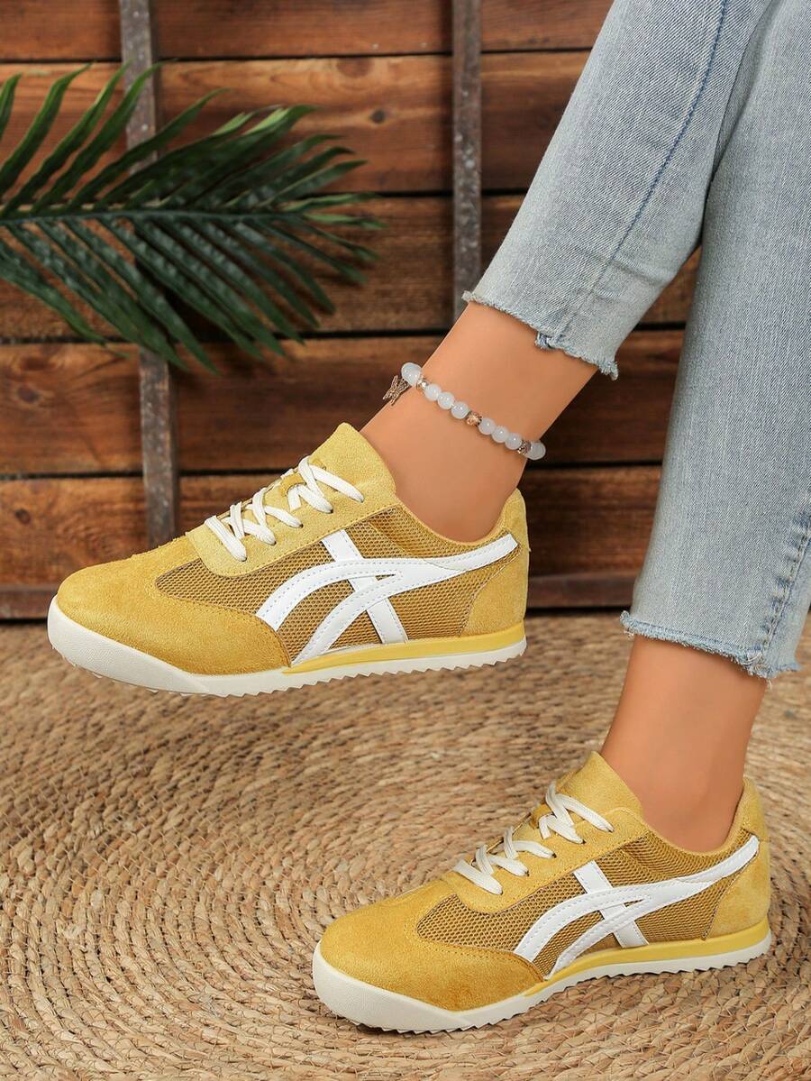 Zapatillas de malla para mujer, zapatos casuales de verano transpirables y ligeros de slip-on para correr