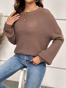 Lässiger einfarbiger Pullover mit Dropped-Shoulder und weiter Strickoptik