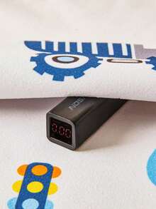 趣味工程车防水尿垫，卡通印花，适用于儿童床、托儿所、宠物垫、沙发垫，防滑系带设计，50x70cm/70x150cm/110x150cm