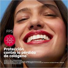 LABELLO Bálsamo Labial Caring Beauty Red (4.8 g), Color Intenso y Cuidado Duradero con Vitamina E y Aceite de Almendras Orgánico - 1 - Ver 9