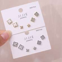 3 أزواج أقراط على شكل زهرة برؤوس 4 بتلات متوهجة بحجارة راين صغيرة وأنيقة، مناسبة للاستخدام اليومي في عيد الحب