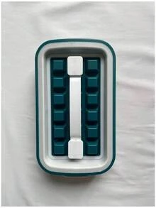 1 Stück wiederverwendbare 16-Fach Quadratische Eiswürfelform, ABS Eiswürfelform, Berührungslose Eisherstellung, Küchen- & Bar-Zubehör (Blau/Grün)