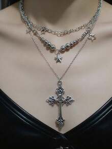 Women Pendant Necklaces