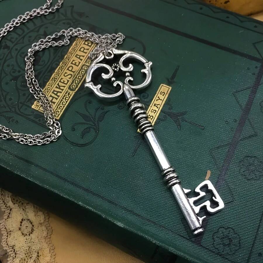 Vintage Style Gothic Mysterious Magic Key Pendant Necklace - Bạc cổ - Xem 1