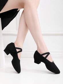 New Women's Professional Sports Shoes, Girls' Ballet Shoes, 3cm Low Heel Elastic Slip-On Indoor Sports Shoes, Soft Bottom Latin Dance Shoes For Performance, Yoga, Dance Practice, Comfortable, Soft, Lightweight - Black - View 4