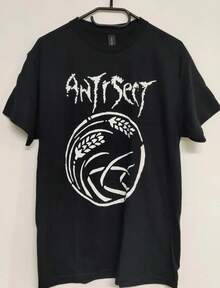 Embrace The Beauty Of Simplicity With A Piece That's Minimal But Never Mundane . It's Affordably Priced Without Compromising On Quality, Making It Easy To Stock Up Or Experiment With Different Styles. Whether You're A Student, Professional, Or Fashion Enthusiast, This Black Short Sleeve Tee Delivers Style, Comfort, And Value In One Essential Piece. Black Long Sleeve With Popular Colors, Animal Patterns, Geometric Patterns, Tie Dye Patterns, Floral Patterns, Millennial Spicy Girl Style, Y2K Style, Basic Patterns, Floral Patterns, Loose,Fall Outfit For Women, Christmas Outfit Women,Tops,Fall Clothes For Women,Vestidos Elegantes De Mujer,Winter Clothes For Women,Niche Vitality, Plus A Comfortable Fit - màu đen - Xem 1
