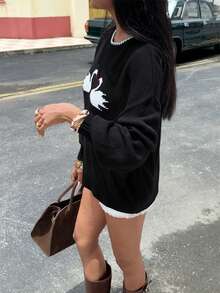 海军蓝天鹅图案女式套头衫，秋冬款 - 黑色 - 查看 7