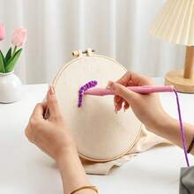 4pcs Adjustable Plastic Embroidery Hoops Set - Plain Color - For Cross Stitch, Crafts And Fabric Fixing - Household Handcraft Tools