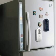 1个食品包装袋封口机，内置磁吸式USB充电电池，便携式迷你热封机，适合野餐和旅行，手动按压式塑料袋封口机，神奇的封口工具，适用于薯片袋、饼干袋、零食袋等，可重复密封，配有充电线，16W功率，非常适合家庭和旅行使用。 - 彩色 - 查看 10