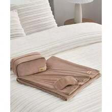 UGG Raegan 3-Pc. Throw, Eye Mask And Case Gift Set |  | Outdoor Lightweight Backpack - Chestnut - 查看 2