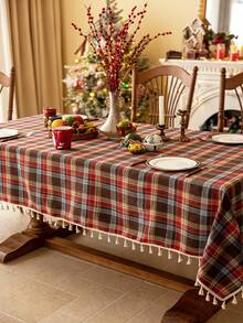 1pc Christmas Plaid Tablecloth, Tassel Decor, Retro Brown-Red Plaid, Brushed Woven Fabric, Rectangular, Washable, Suitable For Coffee Table, Bedside Cabinet, Dining Table Decor, Suitable For Home Kitchen, Party Dinner, Holiday Party Decor, Christmas, New Year, Autumn Decoration