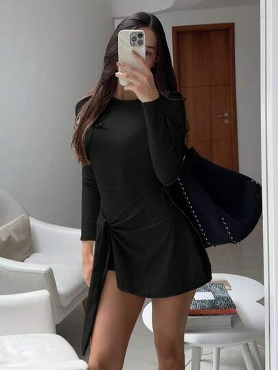 女式长袖短裙，纯色不对称裙摆，修身设计，腰带设计，后开衩设计。适合室内外运动。面料柔软舒适，修身百搭。时尚需求旺盛。