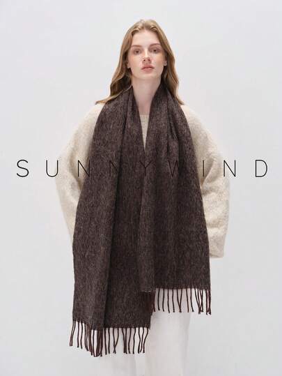 1 条优质柔软纯色围巾，适合秋冬季