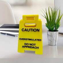 3D Printed Funny Warning Desk Sign - Avoid Overstimulation Office Decor, Modern Plastic Desk Warning Plaque, Suitable For Home And Workspace, No Power Needed, Desktop Accessory - Multicolor - View 7
