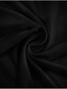 Camiseta de Manga Corta para Hombre con Estampado de Rosa Roja - Poliéster, Cuello Redondo Casual para Verano, Flor Roja para Ropa de Exterior y Casual, Lavable a Máquina, Ideal para el Verano - Negro - Ver 5