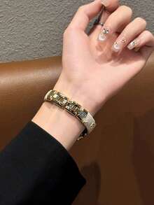 Elegant Floral Glitter Bracelet Strap Compatible With 38/40/41/42/44/45/46/49mm, Compatible With Apple Watch Strap Ultra/Se10/9/8/7/6/5/4/3/2/1 - Platinum - View 5