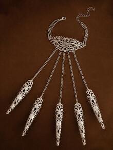 1pc Gothic Style Ghost Nail Chain Finger Bracelet, Punk Cone Nail Finger Ring Cosplay Accessory - Silver - View 3