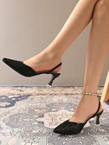 Giày cao gót đế xuồng màu trắng phong cách Trung Hoa mới, giày sandal mũi nhọn thêu ren cho nữ, giày cao gót mèo con - màu đen - Xem 5
