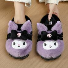 Sanrio 2025联名款毛绒拖鞋 | 圆头防滑保暖室内鞋，适合秋冬季节 | Hello Kitty、My Melody、Kuromi | 热门时尚猫咪拖鞋，女士家居拖鞋，女士冬季拖鞋，女士拖鞋 - 庫洛米 - 查看 12