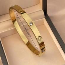18K Gold Plated Stainless Steel Four-Leaf Clover Bracelet, Suitable For Women's Party, Daily Wear, European & American Style, Personalized, Luxury Cubic Zirconia Bangle, Wedding Jewelry Set, Gift For Girls, Women, Relatives, Friends, Beautiful Wedding, Birthday, Valentine's Day