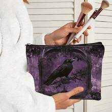 1 pieza, Bolsa de maquillaje con estampado de cuervo gótico de Halloween y cremallera, Bolsa de cosméticos y artículos de tocador de estilo gótico oscuro de la academia, Bolsa reutilizable para medicamentos con tema de terror, Bolsa para lápices y almacenamiento, Bolsa de viaje y maquillaje - Para la escuela, la decoración del hogar de verano, la bolsa de aperitivos, 9 pulgadas * 6 pulgadas