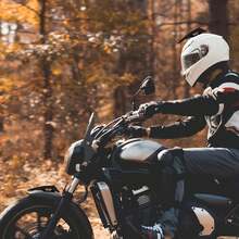 Một cặp phụ kiện xe máy cánh gió bên, trang trí thân xe cánh gió khí động học, trang trí mũ bảo hiểm xe máy, bộ phận cản gió thân xe, phụ kiện bên ngoài, chất liệu ABS, phù hợp với nhiều mẫu xe máy khác nhau - A - Xem 2