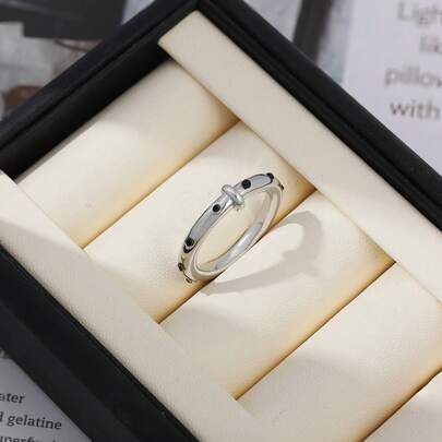 1 chiếc nhẫn đồng nguyên chất đính đá Zirconia đen, kiểu dáng tối giản, phụ kiện trang sức thời trang cổ điển.