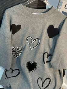 Playera estampada de corazones – modernas, juveniles y versátiles - Gris Claro - Ver 6