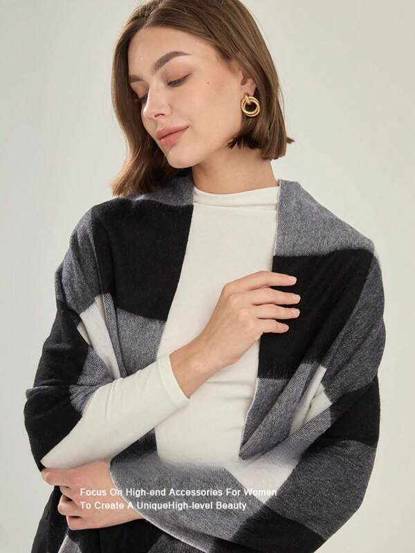 1pc Unisex Black, White & Gray Square Plaid Scarf, Faux Cashmere Warm And Fashionable Accessory Scarf, Suitable For Outings, Travel, Gifts, Group Buying, Commuting, Outdoor Use In Autumn/Winter