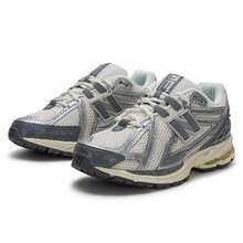 New Balance M1906RFS-D Casual Low-Top Lightweight Sneakers, Suitable For Men And Women, Urban Commuting - Gray Silver - View 3